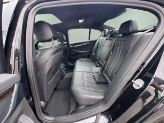 Serie 5 BMW 2019 530e iPerformance Sedán 4p.
