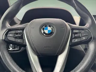 Serie 5 BMW 2019 530e iPerformance Sedán 4p.
