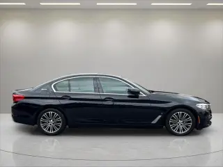 Serie 5 BMW 2019 530e iPerformance Sedán 4p.