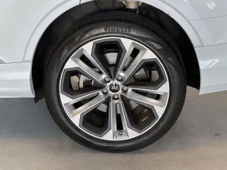 Audi Q7 2022 AWD quattro Premium Plus 55 TFSI 4dr SUV