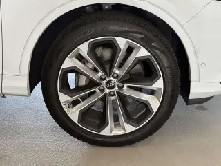 Audi Q7 2022 AWD quattro Premium Plus 55 TFSI 4dr SUV