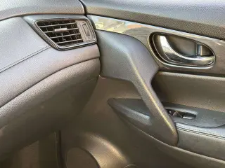 Nissan Rogue 2018 AWD SV 4dr Crossover