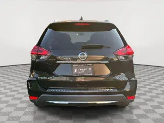 Nissan Rogue 2018 AWD SV 4dr Crossover