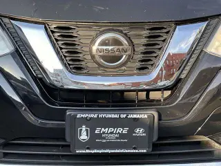 Nissan Rogue 2018 AWD SV 4dr Crossover