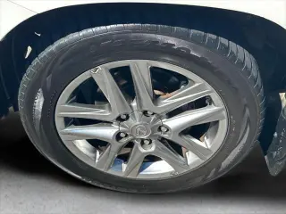 Lexus LX 570 2013 4x4 SUV 4p