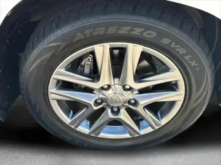 Lexus LX 570 2013 4x4 SUV 4p