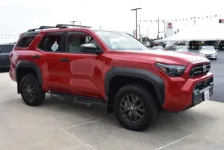 Toyota 4Runner 2025 4x4 SR5 4dr SUV