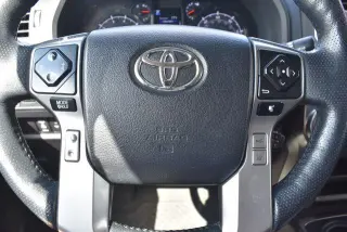 Toyota 4Runner 2024 4x4 SR5 Premium 4dr SUV