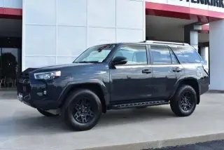 Toyota 4Runner 2024 4x4 SR5 Premium 4dr SUV