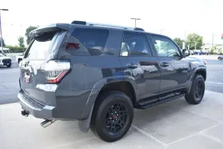 Toyota 4Runner 2024 4x4 SR5 Premium 4dr SUV