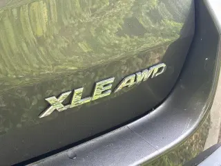 Toyota Highlander 2019 AWD XLE 4dr SUV