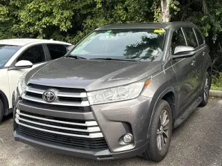 Toyota Highlander 2019 AWD XLE 4dr SUV