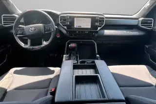 Toyota Tundra 2023 4x4 SR5 4dr CrewMax Cab Pickup SB
