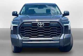 Toyota Tundra 2023 4x4 SR5 4dr CrewMax Cab Pickup SB
