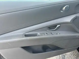 Hyundai ELANTRA Híbrido 2023 Azul 4dr Sedán