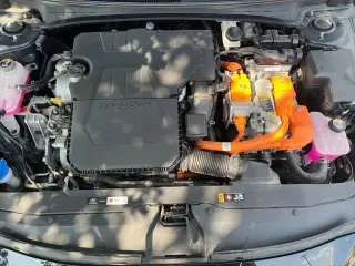 Hyundai ELANTRA Híbrido 2023 Azul 4dr Sedán