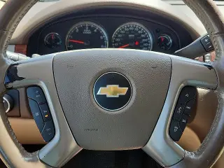 Chevrolet Suburban 2013 4x4 LT 4p SUV