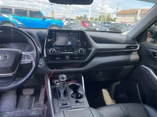 Toyota Highlander 2022 AWD XLE 4p SUV