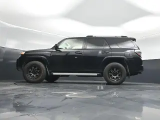Toyota 4Runner 2019 4x2 SR5 4dr SUV