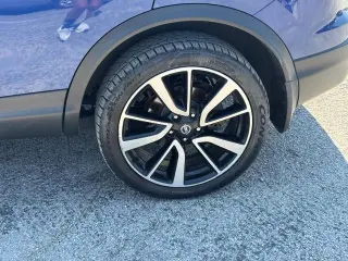 Nissan Rogue Sport 2019 AWD S 4dr Crossover español: Nissan Rogue Sport 2019 AWD S 4 tracción cuatro ruedas Crossover español