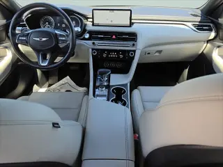 Génesis G70 2025 2.5T Estándar 4dr Sedan