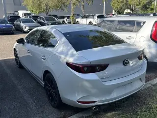 Mazda Mazda3 Sedán 2024 2.5 S Select Sport 4dr Sedán