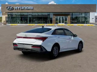 Hundai ELANTRA Híbrido 2026 Azul 4dr Sedan