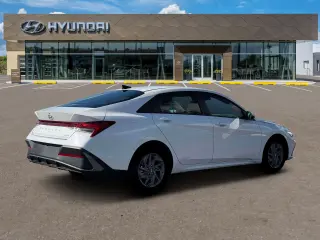 Hundai ELANTRA Híbrido 2026 Azul 4dr Sedan