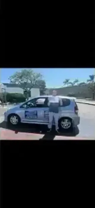 COMMUNITY  DRIVING SCHOOL