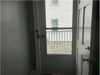 Propiedad en alquiler con 4 habitaciones y 1.5 baños en Brighton