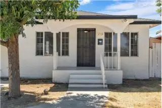 Propiedad en alquiler con 2 dormitorios y 1 baño en Fresno