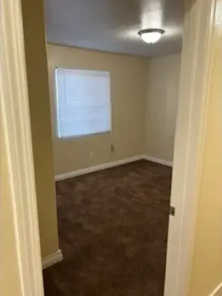 CASA  NUEVA EN LOS ANGELES