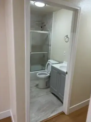 CASA  NUEVA EN LOS ANGELES