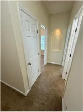 Rental property with 3 bedroom and 2 bathroom in Richmond Hill