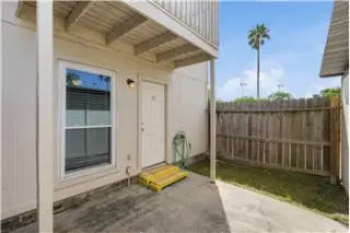 Rental property with 1 bedroom and 1 bathroom in Corpus Christi