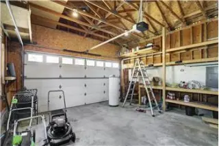Rental property with 3 bedroom and 2 bathroom in Seattle