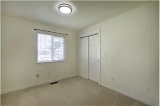 Rental property with 3 bedroom and 2 bathroom in Seattle