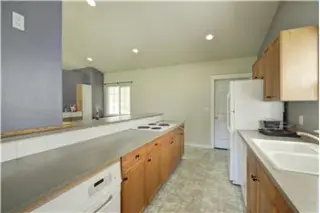 Rental property with 3 bedroom and 2 bathroom in Seattle