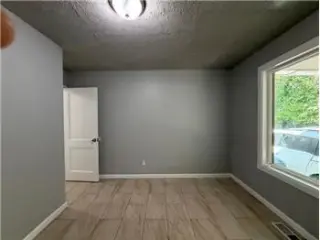 Rental property with 3 bedroom and 1.5 bathroom in Atlanta