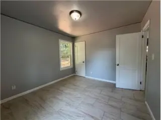 Rental property with 3 bedroom and 1.5 bathroom in Atlanta
