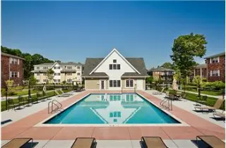 Rental property with 0 bedroom and 1 bathroom in West Roxbury