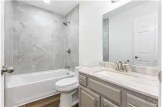 Rental property with 2 bedroom and 1 bathroom in Pensacola