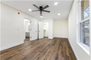 Rental property with 2 bedroom and 1 bathroom in Pensacola