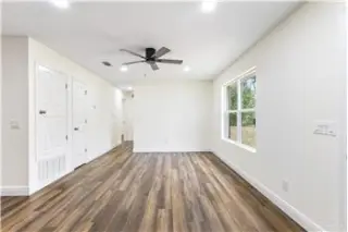 Rental property with 2 bedroom and 1 bathroom in Pensacola