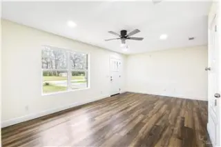 Rental property with 2 bedroom and 1 bathroom in Pensacola