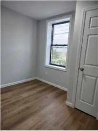 Rental property with 2 bedroom and 1 bathroom in Staten Island
