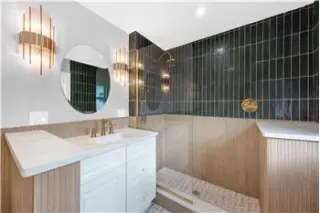 Rental property with 2 bedroom and 1.5 bathroom in Akron
