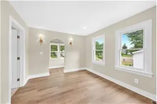 Rental property with 2 bedroom and 1.5 bathroom in Akron