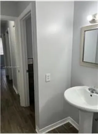 Rental property with 2 bedroom and 2 bathroom in Miramar