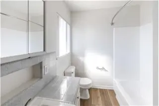Rental property with 2 bedroom and 1 bathroom in Burbank